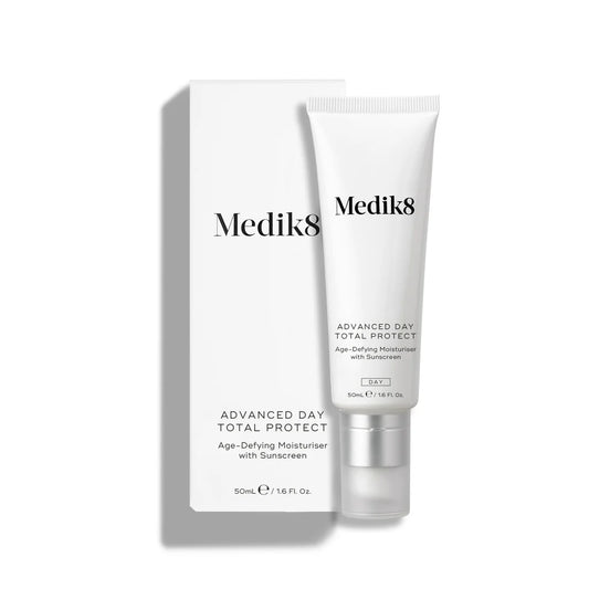 Medik8 Sale. Medik8 Advanced Day Ultimate Protect Anti Aging Moisturiser with sunscreen. Contains multi weight Hyaluronic acid