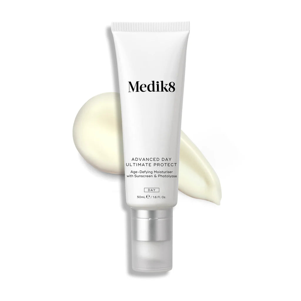 Medik8 Sale. Medik8 Advanced Day Ultimate Protect Anti Aging Moisturiser with sunscreen. Contains multi weight Hyaluronic acid
