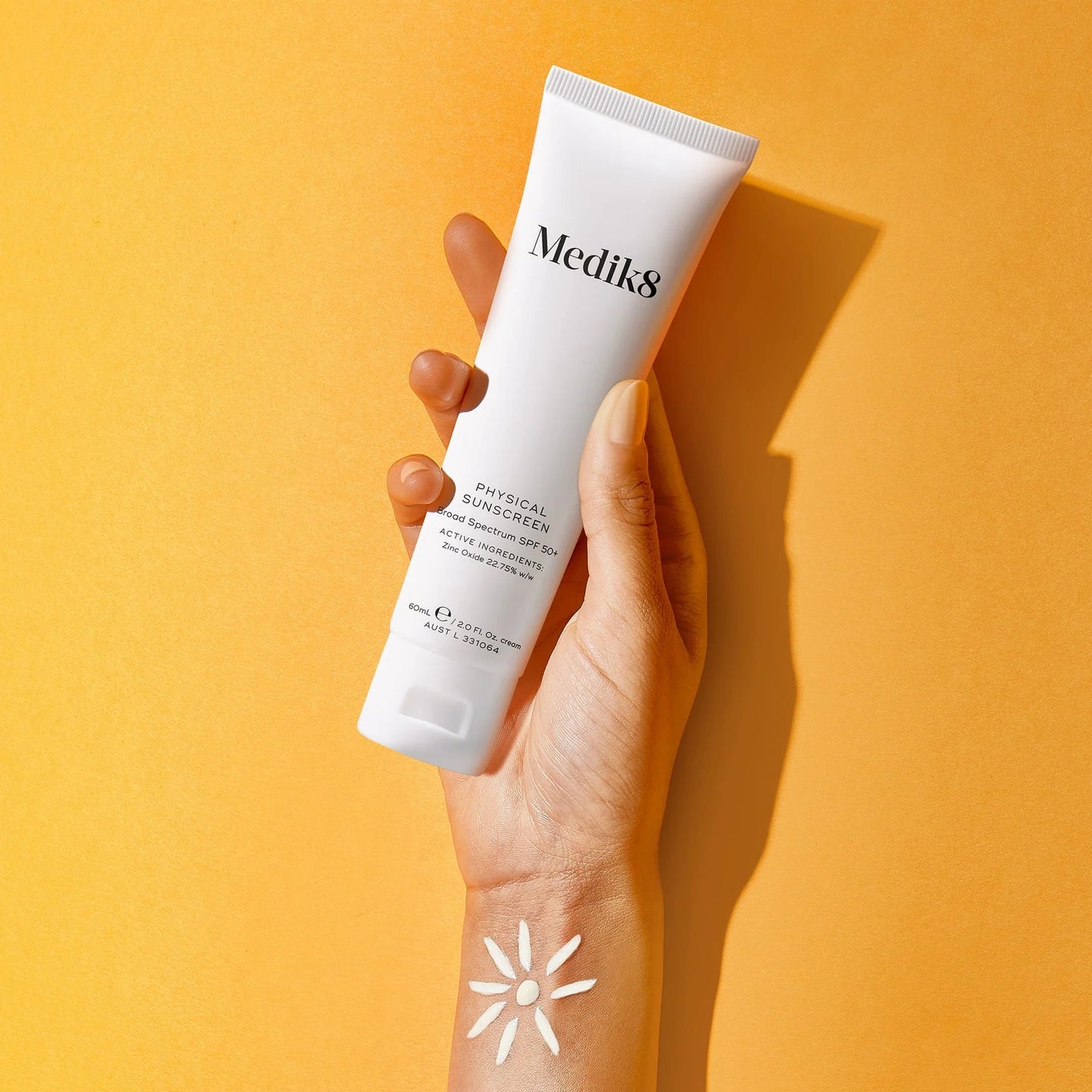 Medik8 Sale. Medik8 Physical Sunscreen SPF 50+ contains Zinc Oxide, Carnosine, Marrubium Vulgare Extract. Perfect for daily protection and rich in antioxidants, our physical sunscreen is reinforced with anti-pollution, anti-infrared, and anti-glycation technologies to shield skin from environmental aggressors to help prevent the appearance of fine lines and wrinkles.