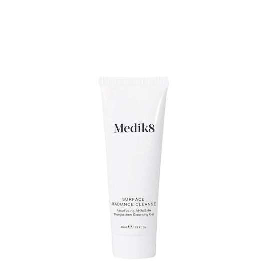 Medik8 Sale. Medik8 Surface Radiance Cleanse is suitable for all skin types. Perfect as a stand alone cleanser or double cleanse. Medik8 Surface Radiance Cleanse delivers rapid surface exfoliation while visibly decongesting the complexion with effective impurity removal. The complexion is left thoroughly cleansed and radiant. Perfect for teenage skin.