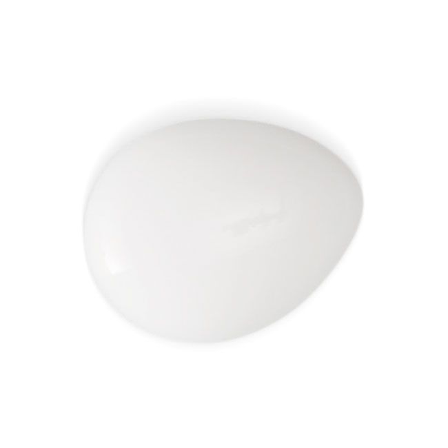 The silky texture of Mesoestetic Anti-Wrinkle Eye Contour absorbs easily to hydrate, firm and refine the delicate eye area.