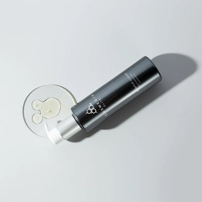 Cosmedix Elite Gentle Clean sulfate-free cleanser for makeup removal, dry skin comfort and post-laser or post-peel cleansing.