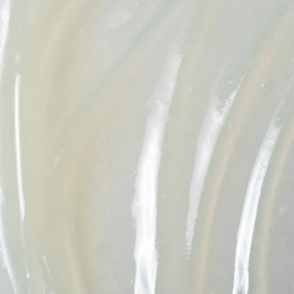 Cosmedix Enhance Lip-Plumping Mask conditioning balm texture for softer, smoother and replenished lips.
