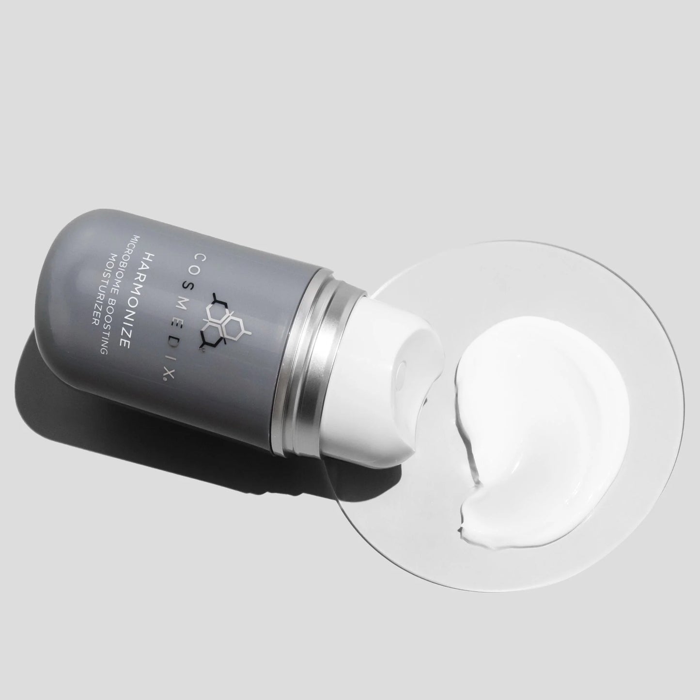 Cosmedix Harmonize Microbiome Boosting Moisturiser with prebiotic chlorella for microbiome support.