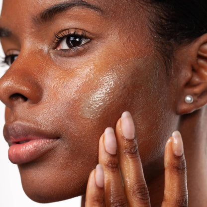 Cosmedix Purity Clean Exfoliating Cleanser clarifying gel cleanser applied to support clearer, balanced and radiant-looking skin.