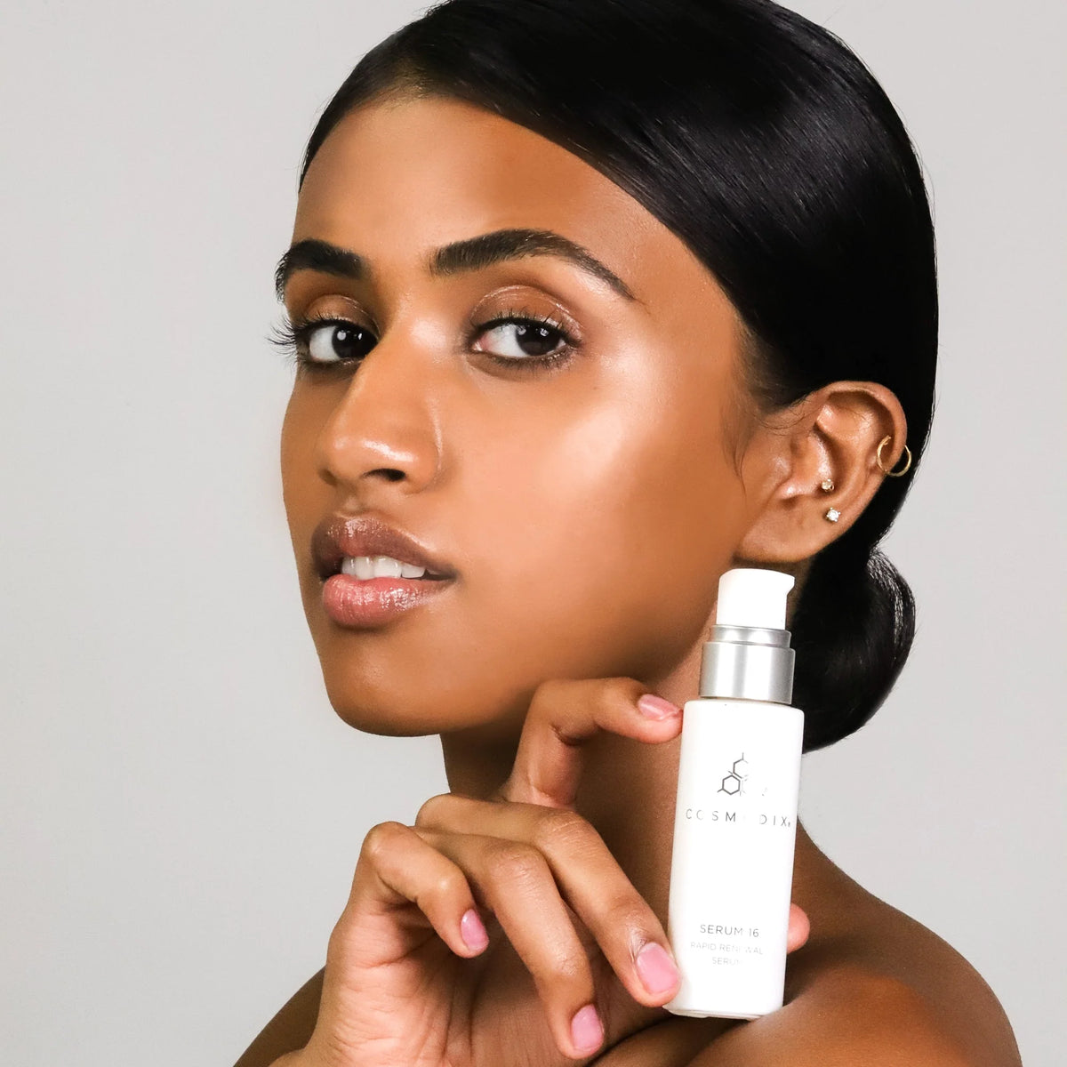 Cosmedix Serum 16 Rapid Renewal Serum renewing treatment for dull skin, dehydration, rough texture and early ageing concerns.
