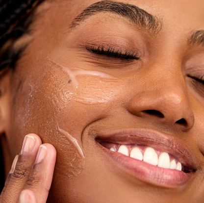 Woman applying INSKIN.CO Bakuchiol & B3 Serum to face showing lightweight texture, niacinamide serum for sensitive skin.