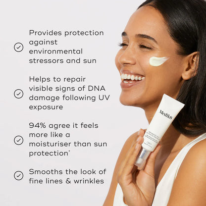 Medik8 Sale. Medik8 Advanced Day Ultimate Protect Anti Aging Moisturiser with sunscreen. Contains multi weight Hyaluronic acid