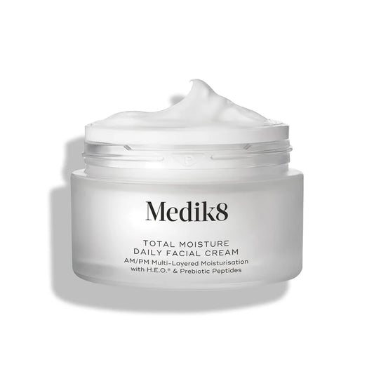 Medik8 Sale. Medik8 Total Moisture Daily Facial Cream is lightweight yet intensely hydrating. This formula provides an optimised blend of moisturisation heroes including multi-weight hyaluronic acid and a unique, barrier-supporting prebiotic peptide to help improve skin in just 1 hour
