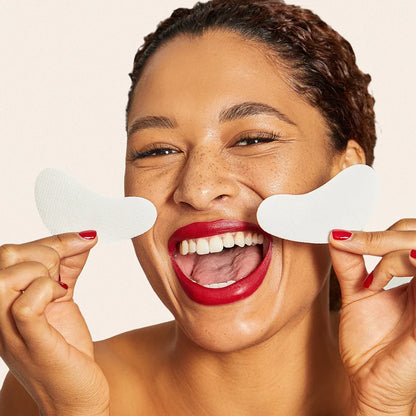 O Cosmedics No Baggage Native Collagen Eye Masks for intensive hydration, plumping and pre-event eye care.