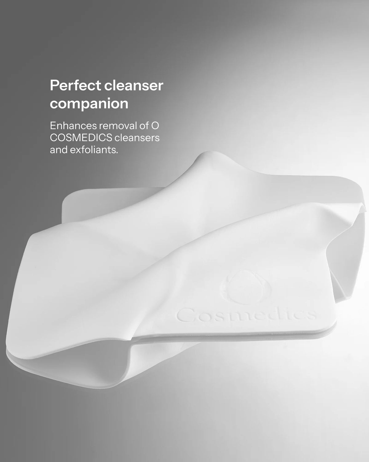 O Cosmedics The Skin Shammy reusable face cleansing cloth for removing O Cosmedics cleansers and exfoliants.