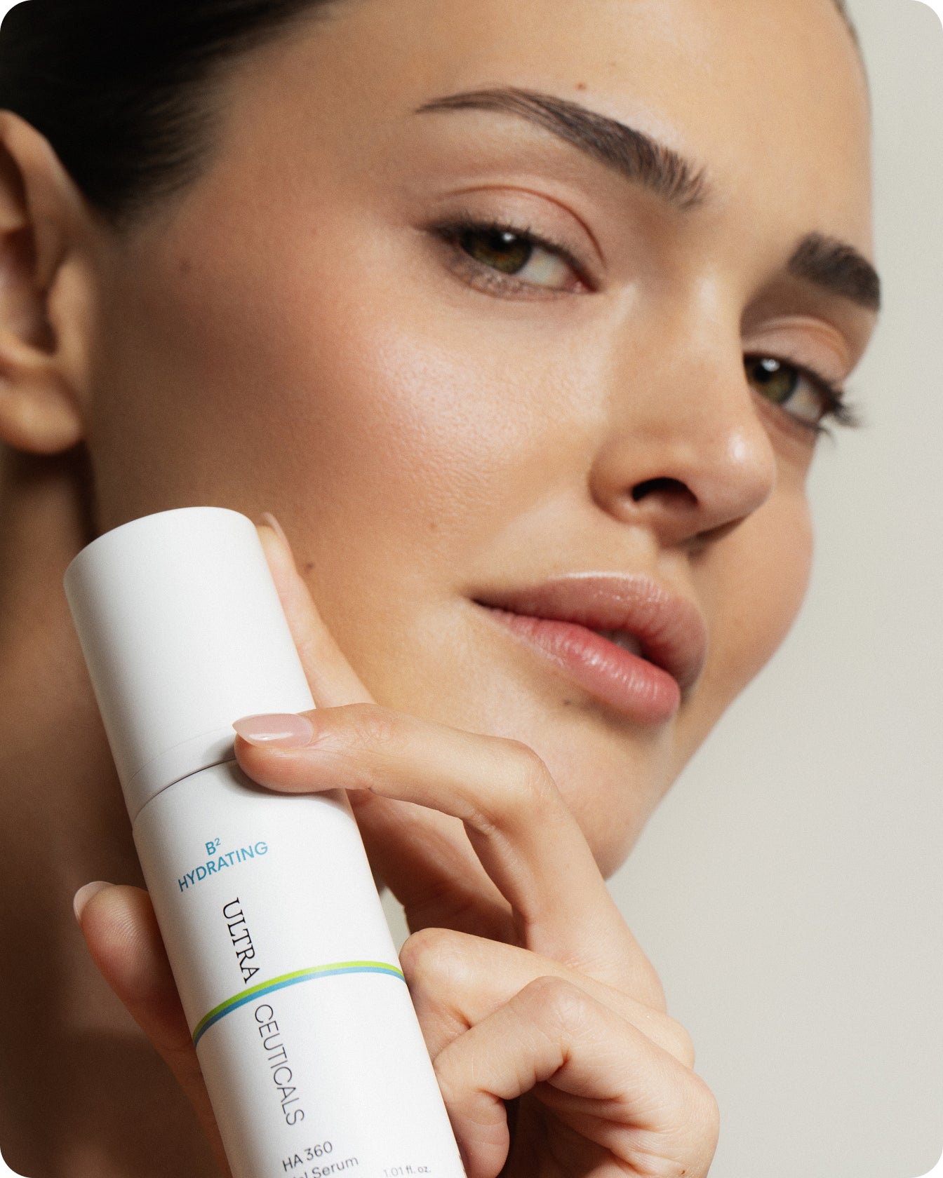 Ultraceuticals B² Hydrating HA 360 Facial Serum for visibly plumper, smoother and more comfortable skin.