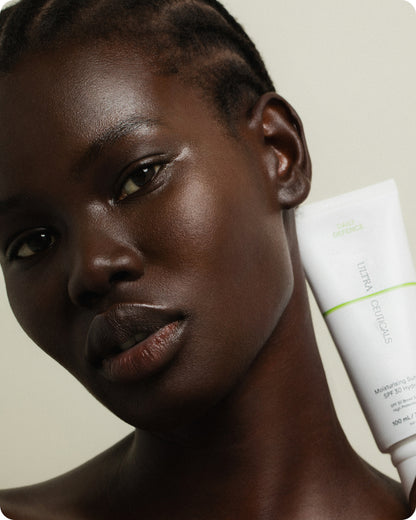 Ultraceuticals Daily Defence Moisturising Sunscreen SPF 30 Sheer Tint for smooth, radiant and naturally even-looking skin.