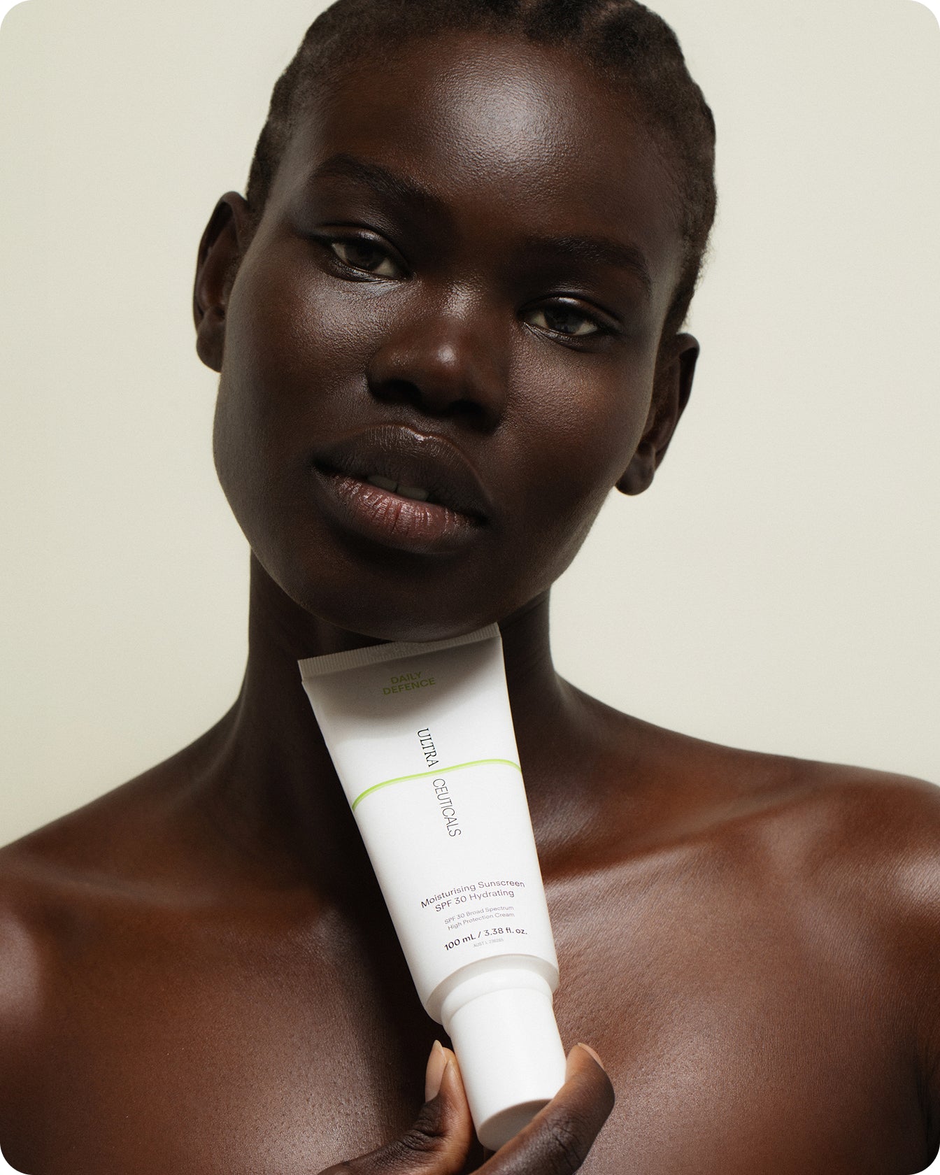 Ultraceuticals Daily Defence Moisturising Sunscreen SPF 50 Hydrating for smooth, luminous and protected skin.