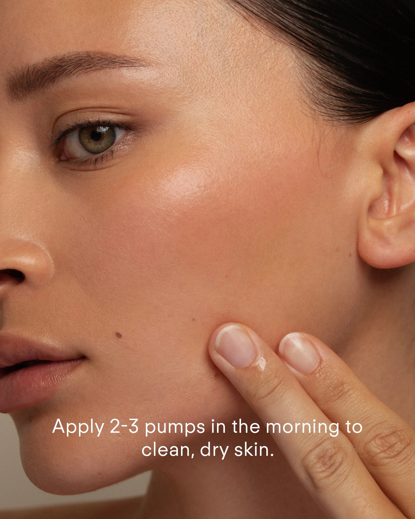 Ultraceuticals Resurfacing & Pore Refining Serum morning application to clean dry skin for clearer pores and refined skin texture.