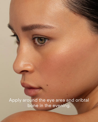 Ultraceuticals Ultra A Perfecting Eye Cream lightweight night eye treatment for smoother brighter and more youthful-looking eyes.
