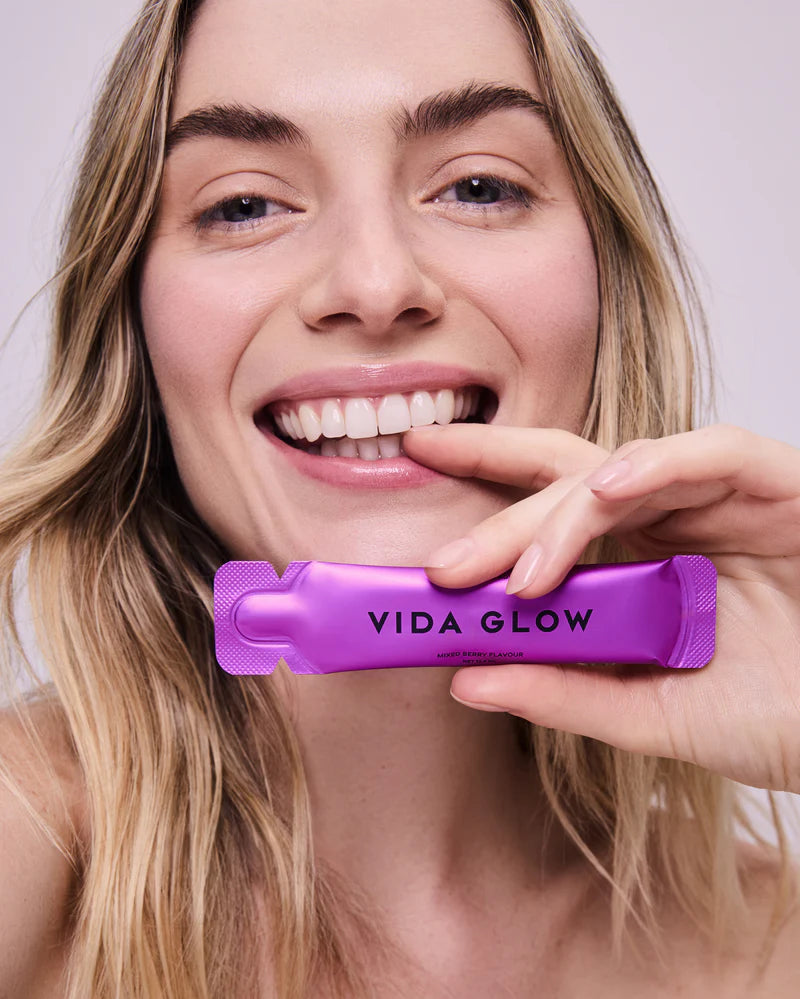 Vida Glow Liquid Collagen Skin Health Mixed Berry beauty supplement supporting glowing skin, smoother-looking skin and daily collagen replenishment.